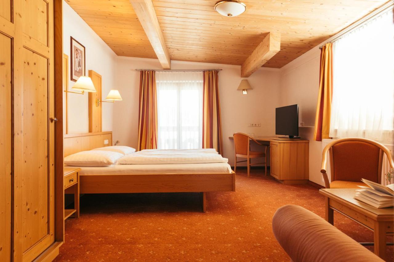 Hotel Nassereinerhof Σανκτ Αντόν αμ Άλμπεργκ Εξωτερικό φωτογραφία