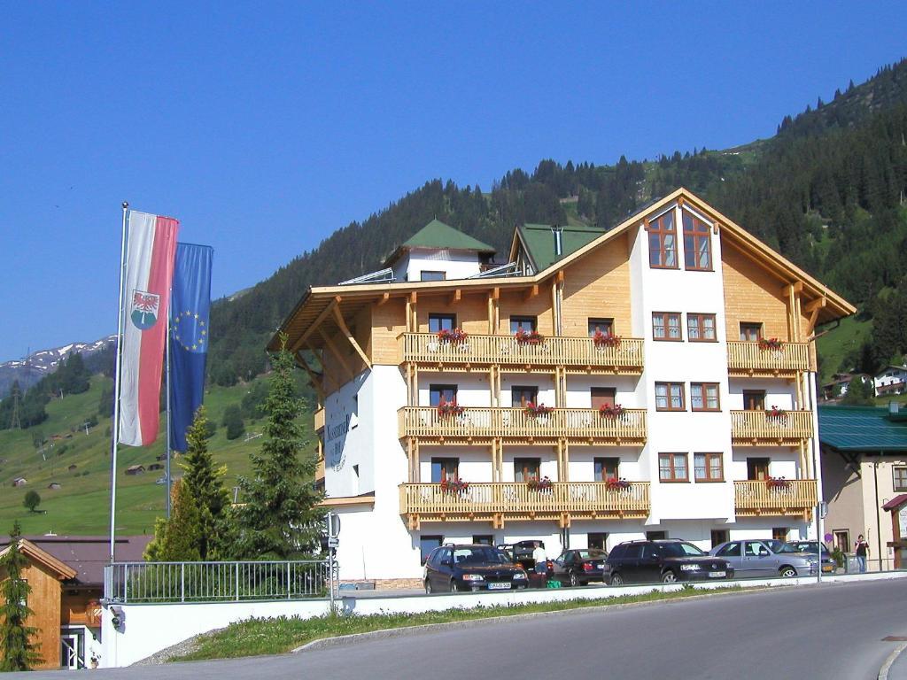 Hotel Nassereinerhof Σανκτ Αντόν αμ Άλμπεργκ Εξωτερικό φωτογραφία